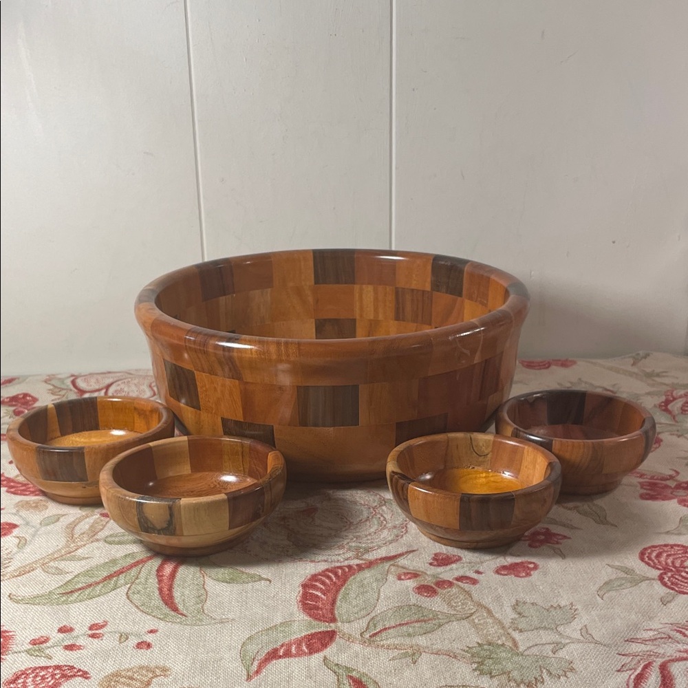 Wooden Checkered Handmade Salad Bowl 5 Piece Set